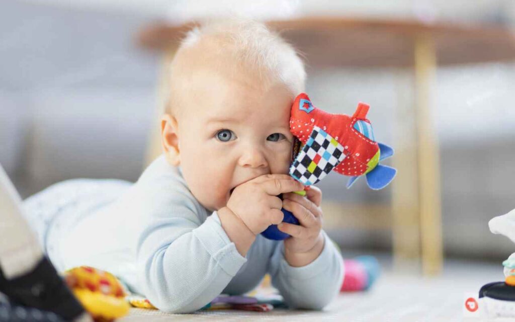 Brinquedos para Recém-Nascidos