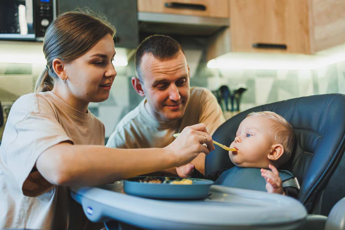 Quantos Meses Pode Colocar o Bebê na Cadeirinha de Alimentação?